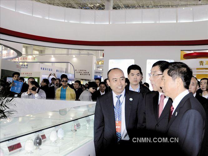 中国五矿与青海省携手打造盐湖产业“航母”中国盐湖正式揭牌
