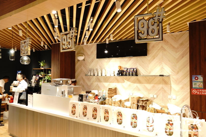 易捷咖啡南昌小兰店开业全国门店突破500座