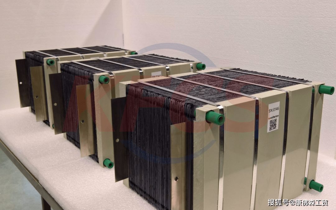 海辰储能∞Cell 587Ah电池登场 或将成为大容量储能电池尺寸新标准