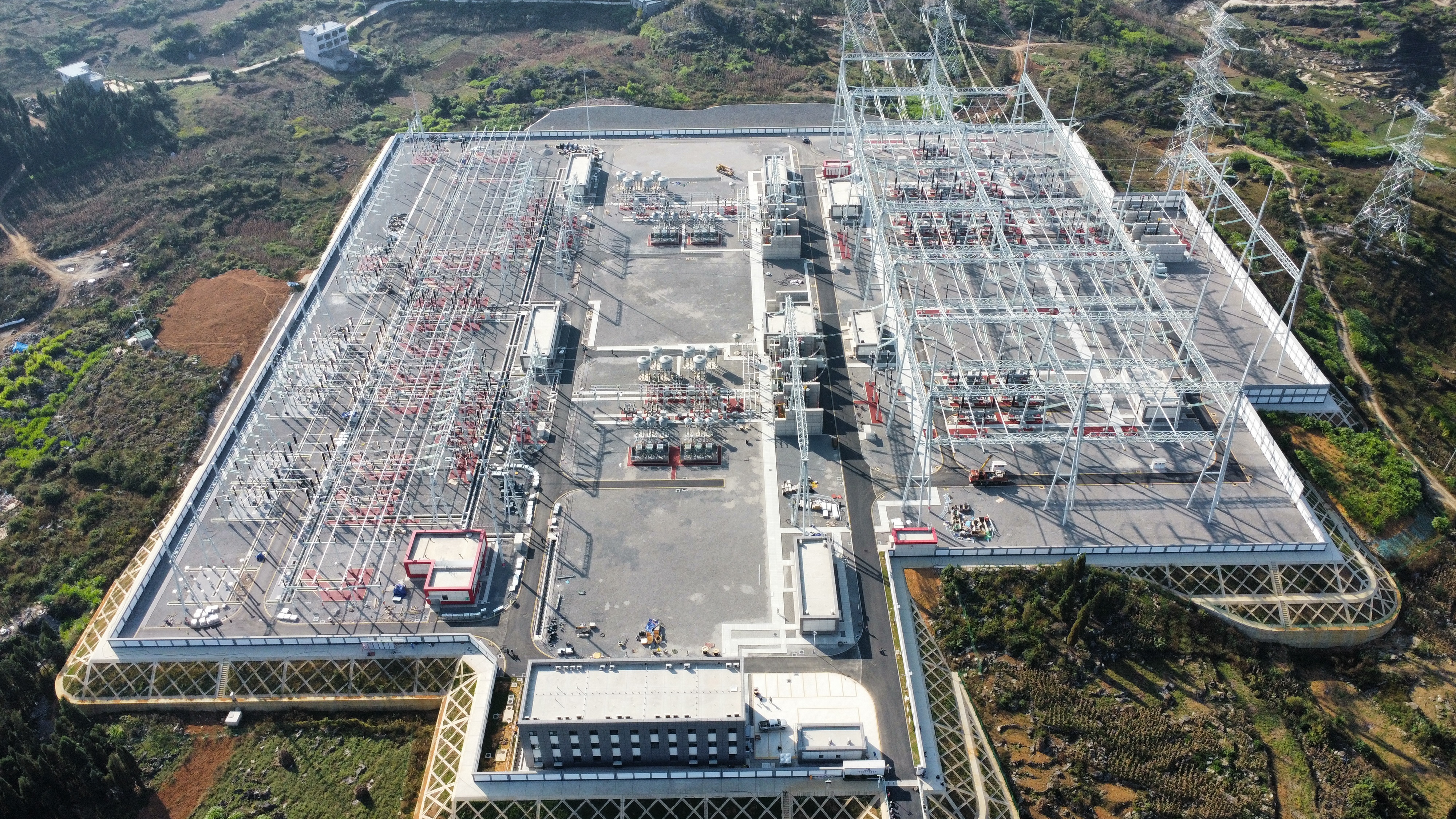 南方电网区域内西电东送电量累计破3万亿千瓦时